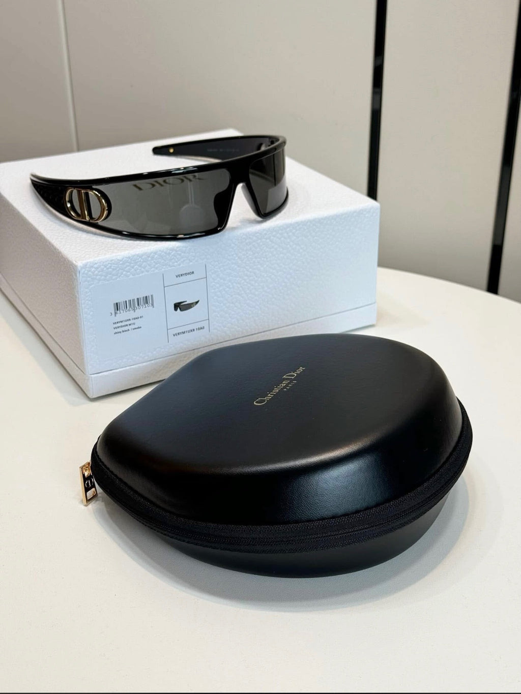 Dior VeryDior M1U mask sunglass