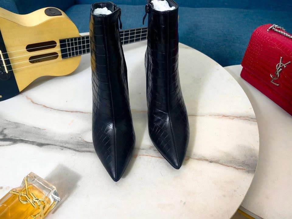 Saint Laurent Black Croc Opyum