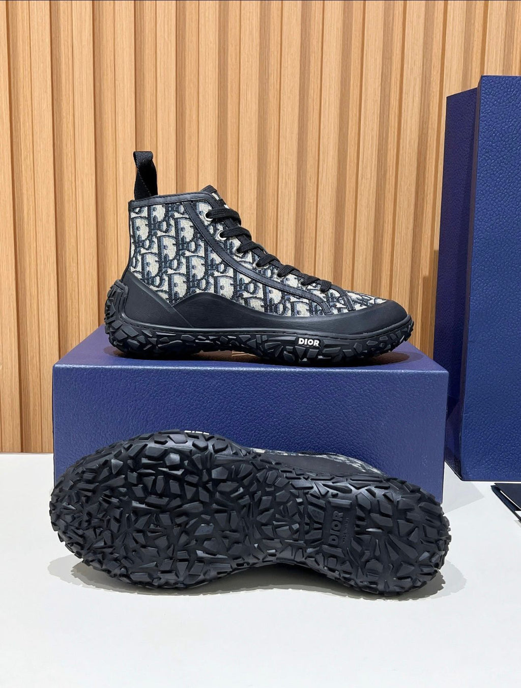 Dior B28 High-Top Sneaker in beige and black Dior Oblique jacquard