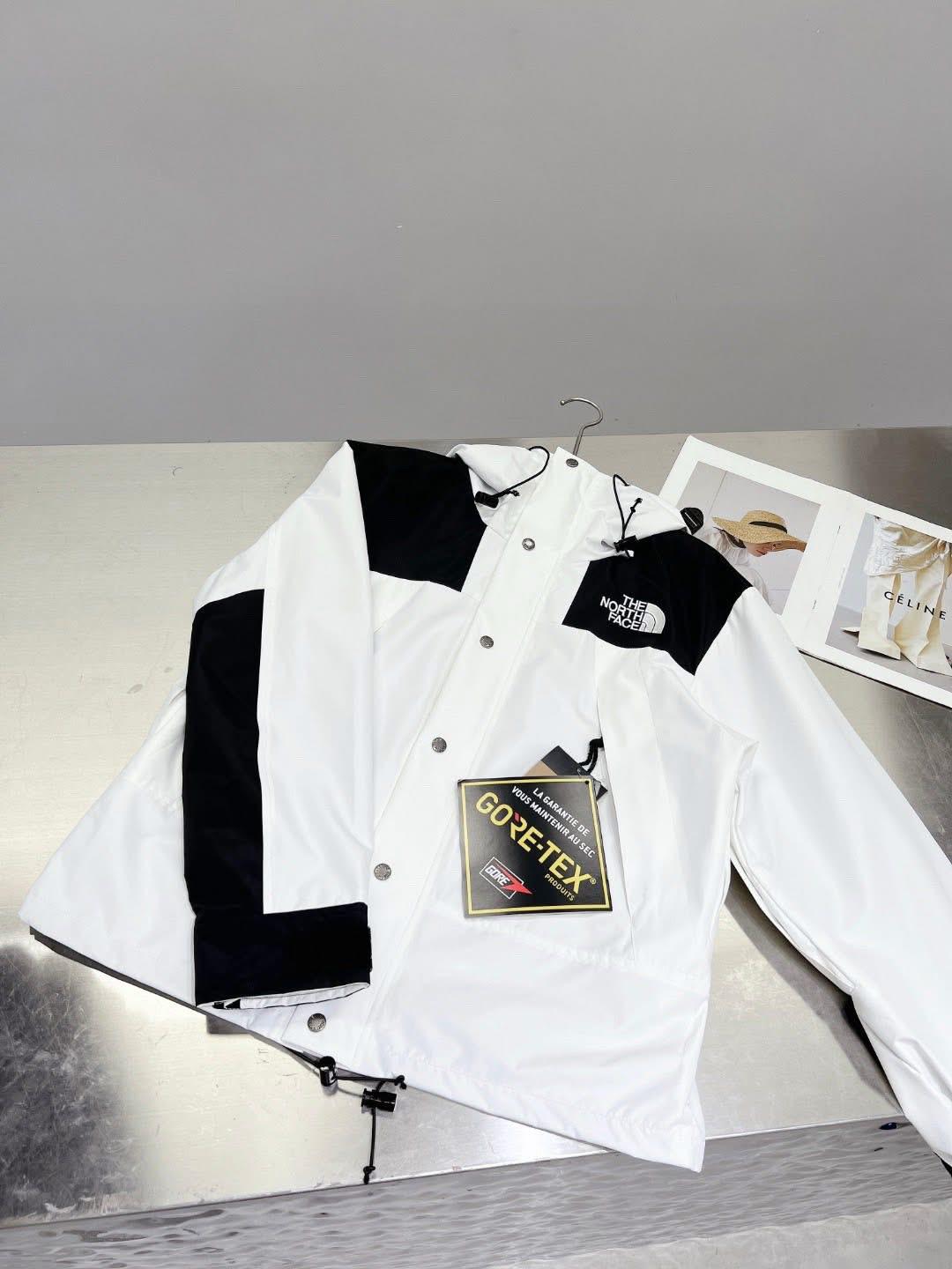 The North Face Mountain Jacket