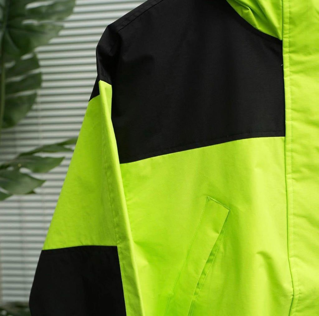 The North Face 1985 Seasonal Mountain Jacket in LED yellow/black