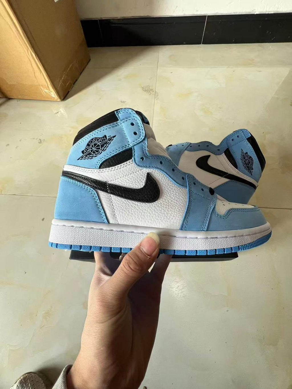 Air Jordan 1 Unc Blue for women
