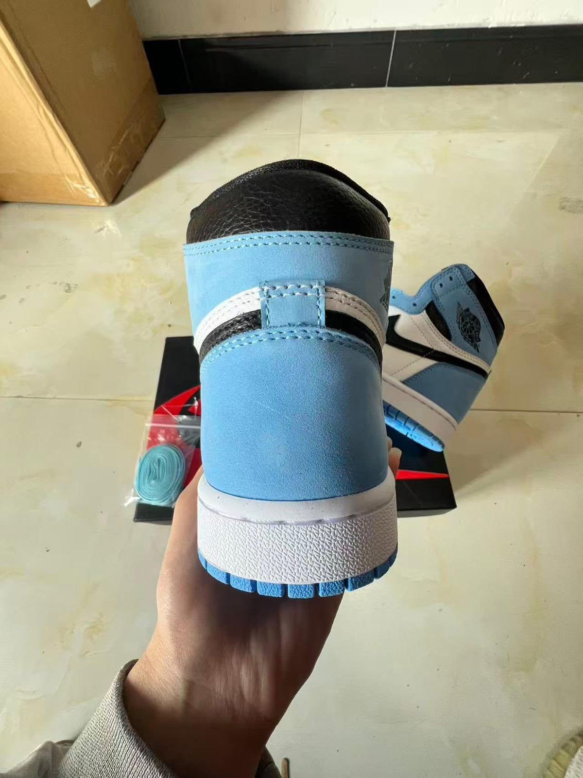 Air Jordan 1 Unc Blue for women