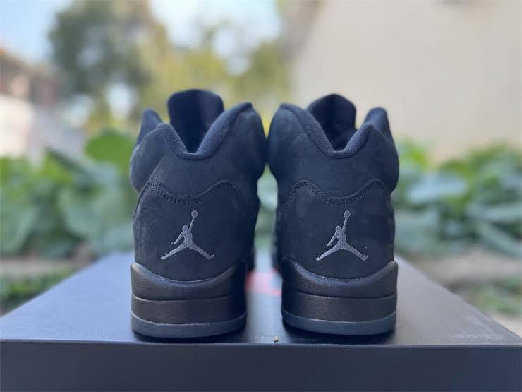 Jordan 5 Black cat