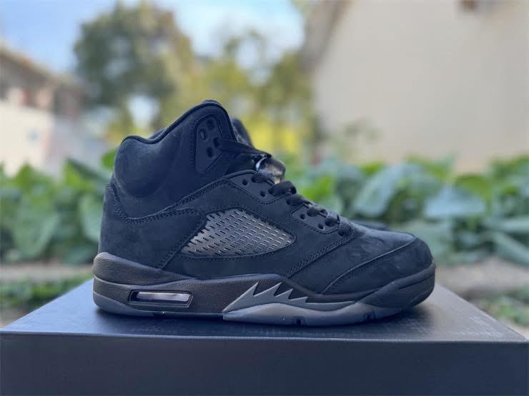 Jordan 5 Black cat