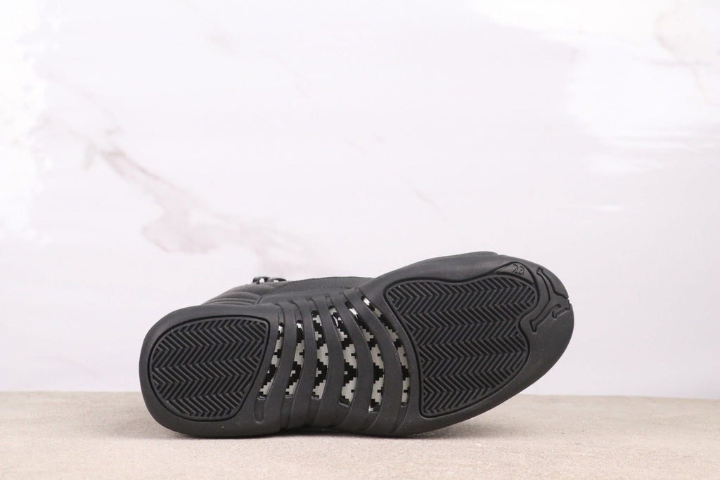 Air Jordan 12 Retro Winterized Triple Black