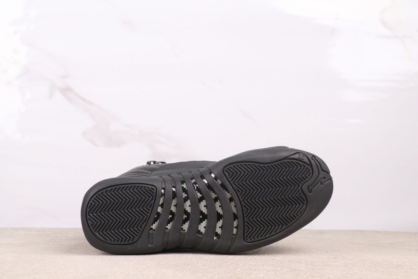 Air Jordan 12 Retro Winterized Triple Black