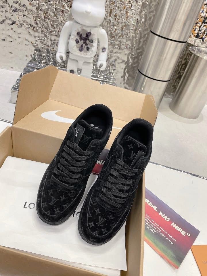 Louis Vuitton x Nike Air Force 1 Low 'Triple Black'