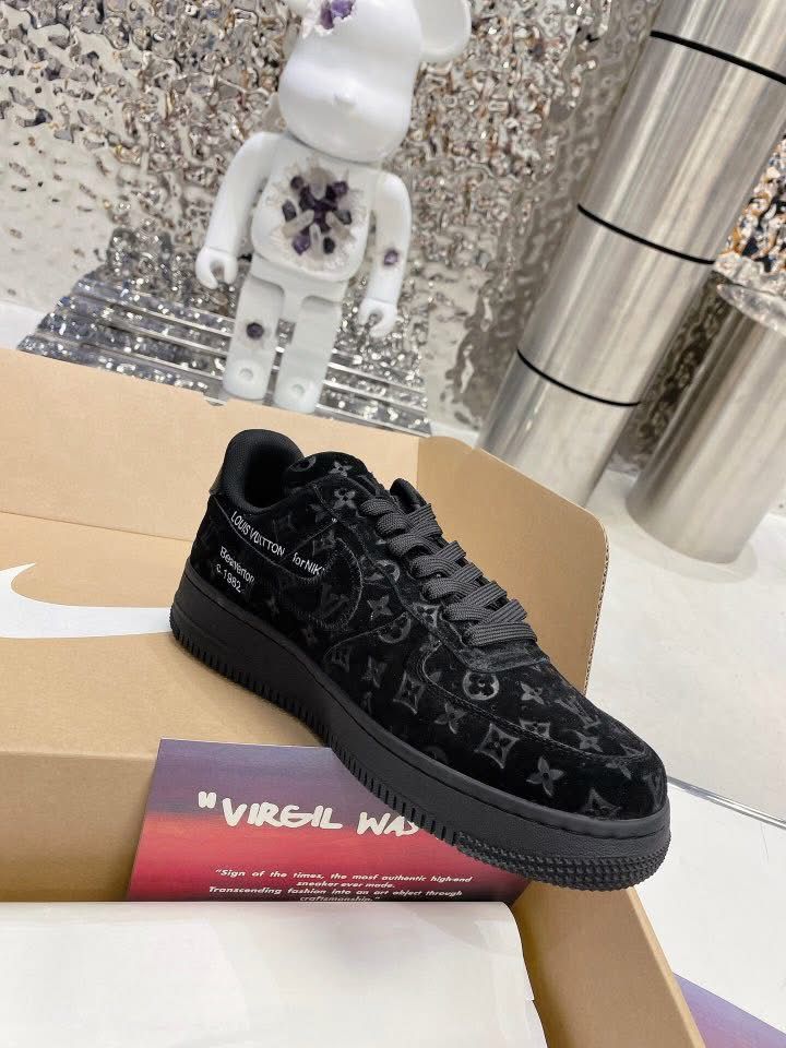 Louis Vuitton x Nike Air Force 1 Low 'Triple Black'