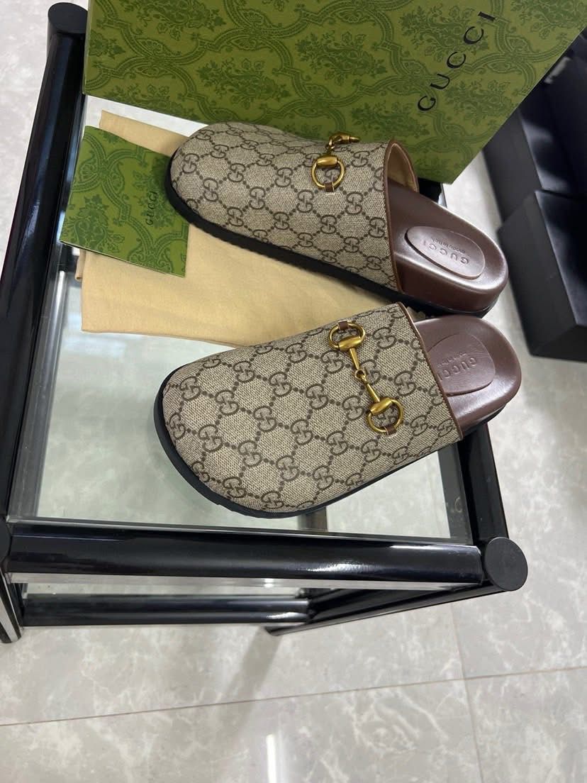 Gucci Mule