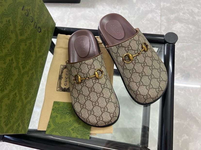 Gucci Mule